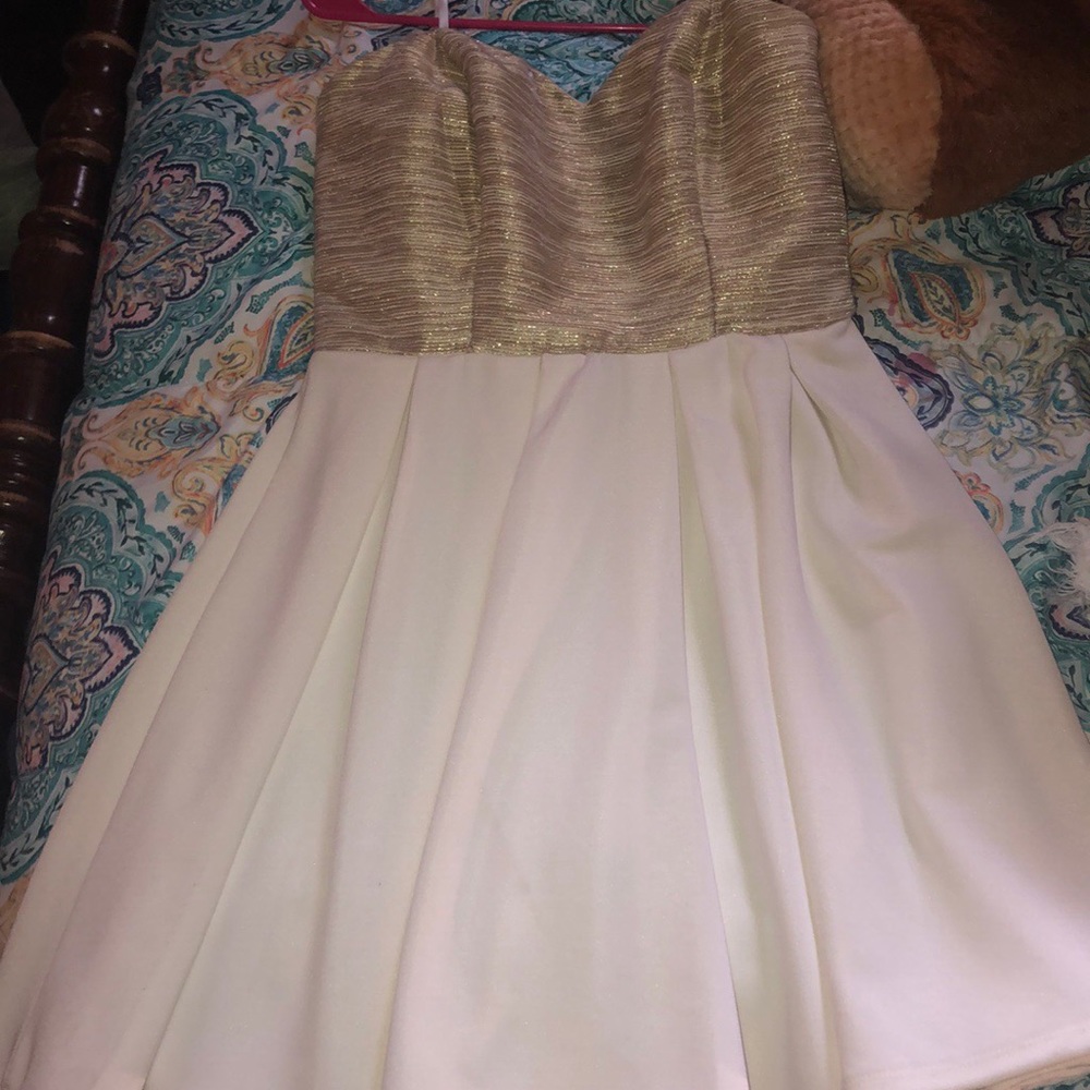 City studio dress!! Size 9!